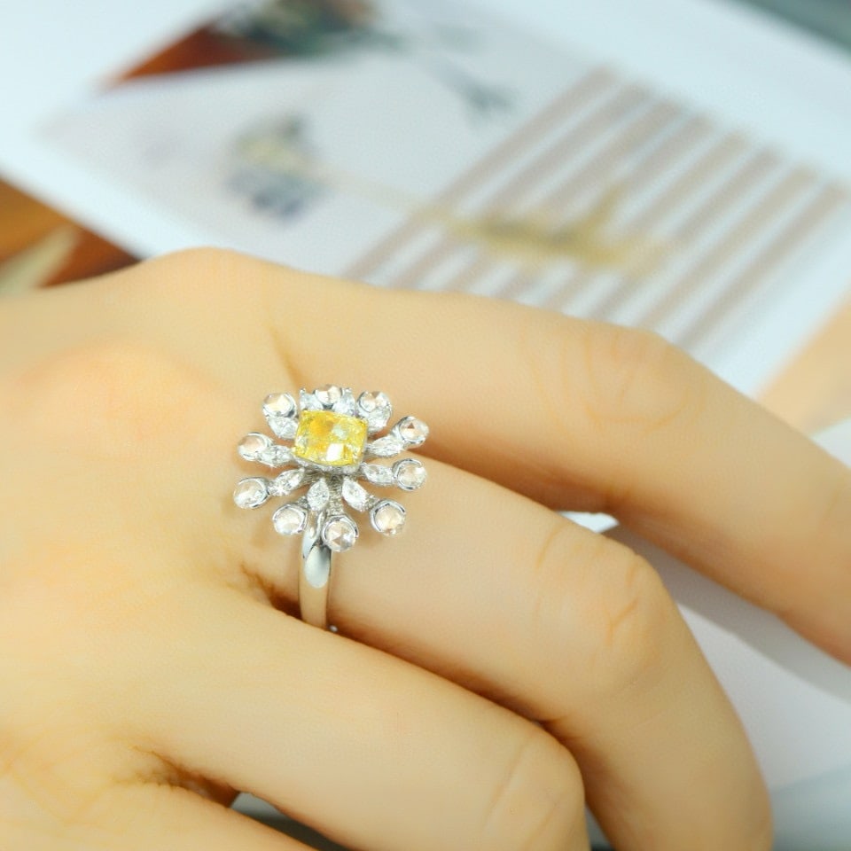14k Gold 1.91 Ctw Natural Yellow Diamond & Diamond Ring - 6