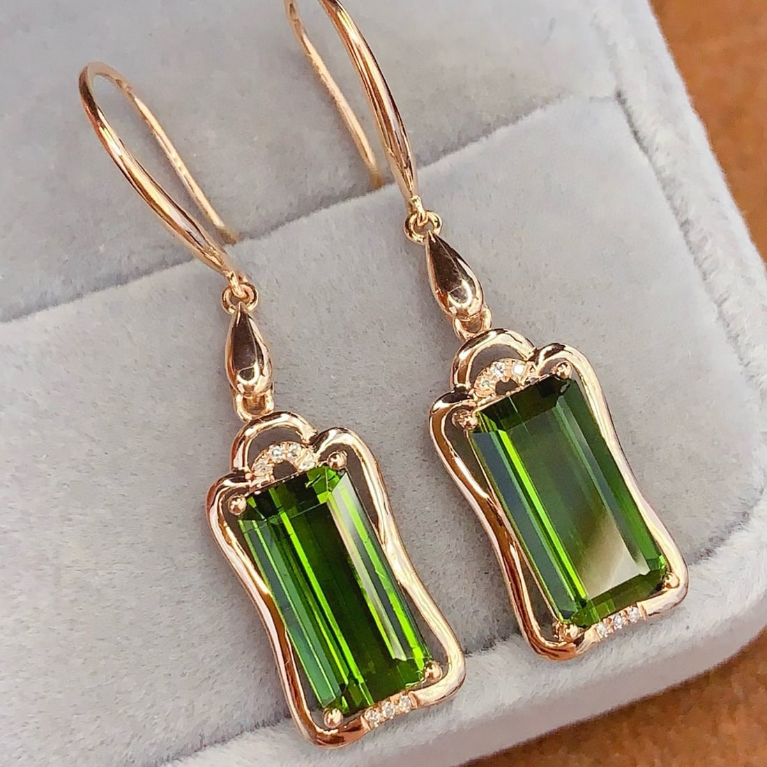 14k Gold 5.2 Ct Natural Tourmaline & Diamond Earrings - 4