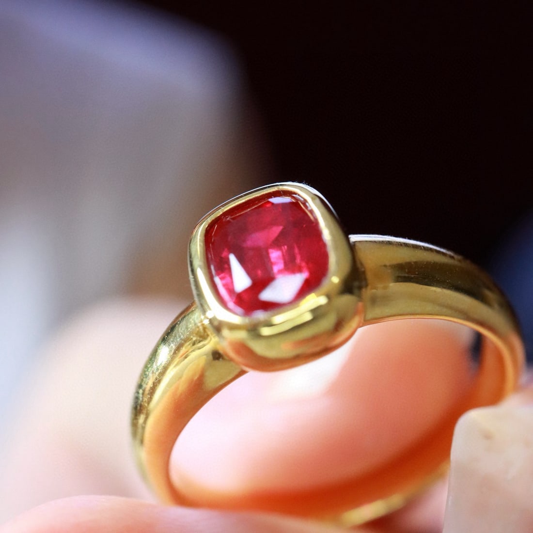 14k Gold 0.76 Ct Natural Ruby Ring - 6