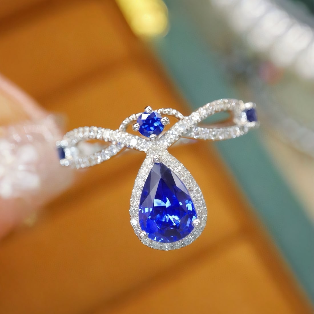 14k Gold 1.09 Ctw Natural Sapphire & Diamond Ring: Ref:231090139 // gold content:14k gold // ring size:7. 25us // // main gemstone:sapphire // shape:pear // carat weight:0. 9ct // color:royal blue // treatment:natural // // adjacent gemstone 2 :