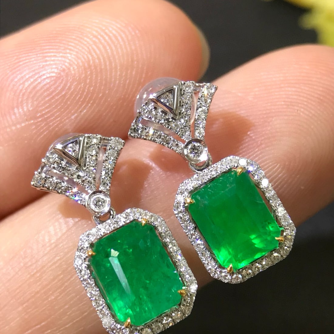 14k Gold 3.61 Ctw Vivid Green Natural Emerald & Diamond Earrings - 5