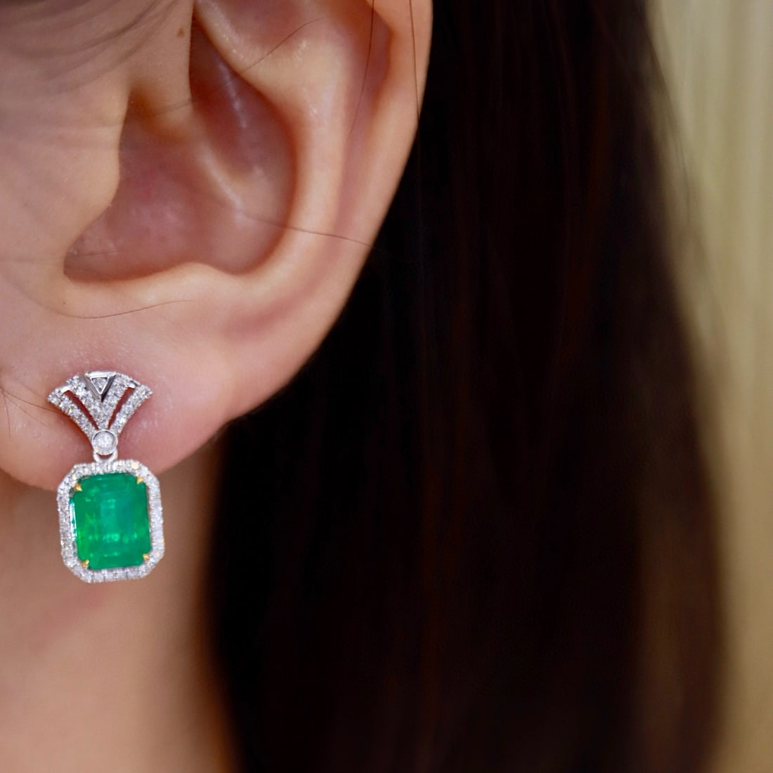 14k Gold 3.61 Ctw Vivid Green Natural Emerald & Diamond Earrings - 6