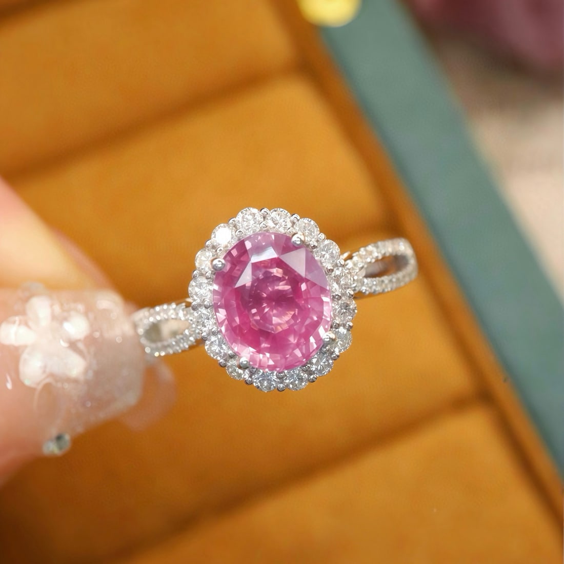 14k Gold 2.50 Ctw Natural Spinel & Diamond Ring: Ref:231090158 // gold content:14k gold // ring size:7. 25us // // main gemstone:spinel // shape:oval // carat weight:2. 10ct // color:pink // treatment:natural // // adjacent gemstone 2 : diamond //