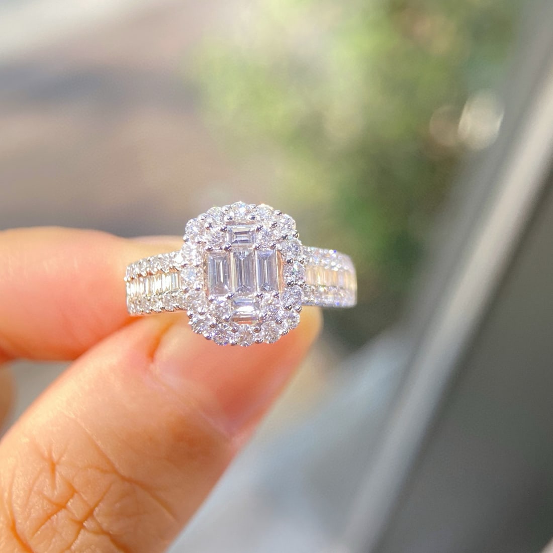 14k Gold 0.8 Ct Natural H Diamond Ring: Ref:231090171 // gold content:14k gold // ring size:7. 25us // // main gemstone:diamond // shape:multiple // carat weight:0. 8ct // clarity grade:vs-si // color:h // treatment:natural // Condition: