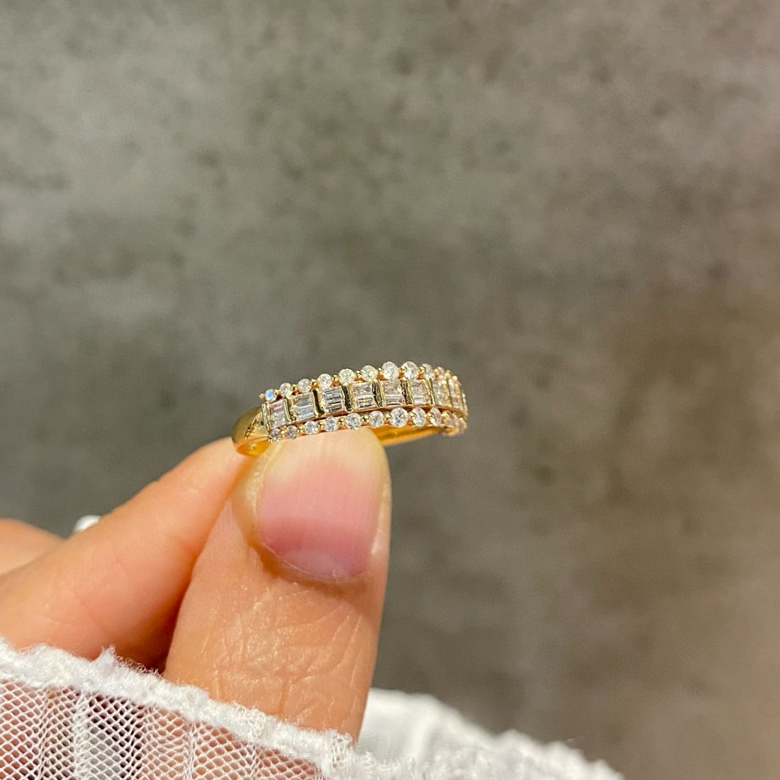 14k Gold 0.58 Ct Natural H Diamond Ring - 2