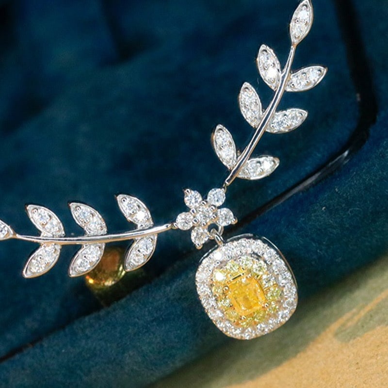 14k Gold 0.50 Ct Natural Color Diamond Necklace - 2