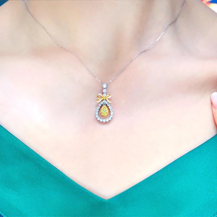 14k Gold 0.50 Ctw Natural Yellow Diamond & Diamond Necklace - 4