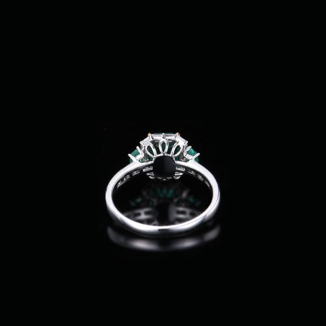 14k Gold 1.43 Ctw Vivid Green Natural Emerald & Diamond Ring - 4