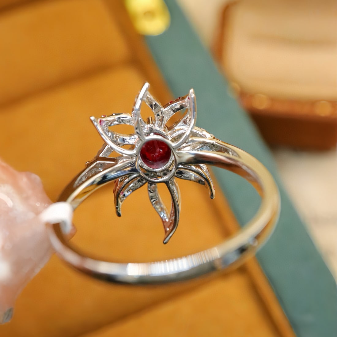 14k Gold 0.58 Ctw Natural Ruby & Diamond Ring - 4