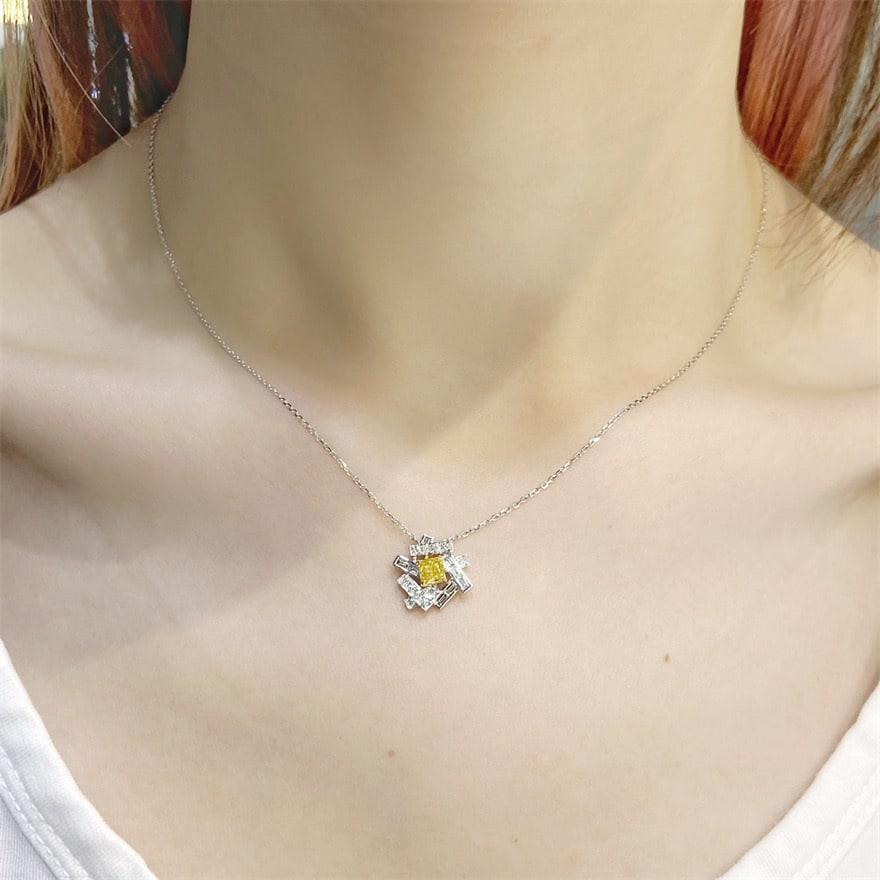 14k Gold 0.60 Ctw Natural Yellow Diamond & Diamond Necklace - 4