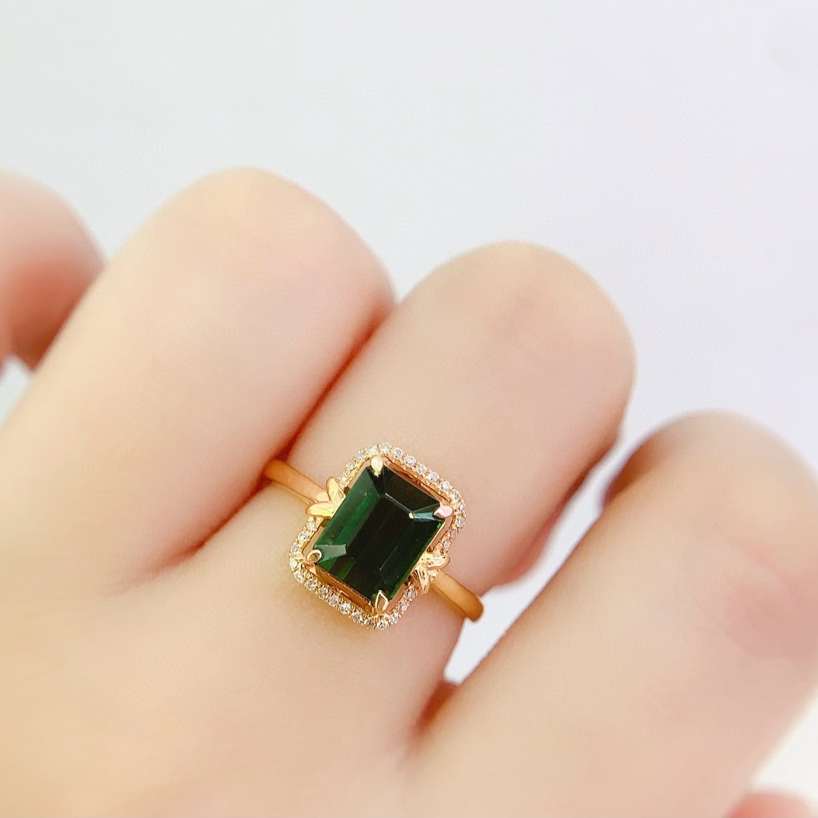 14k Gold 2.2 Ct Natural Tourmaline & Diamond Ring - 5