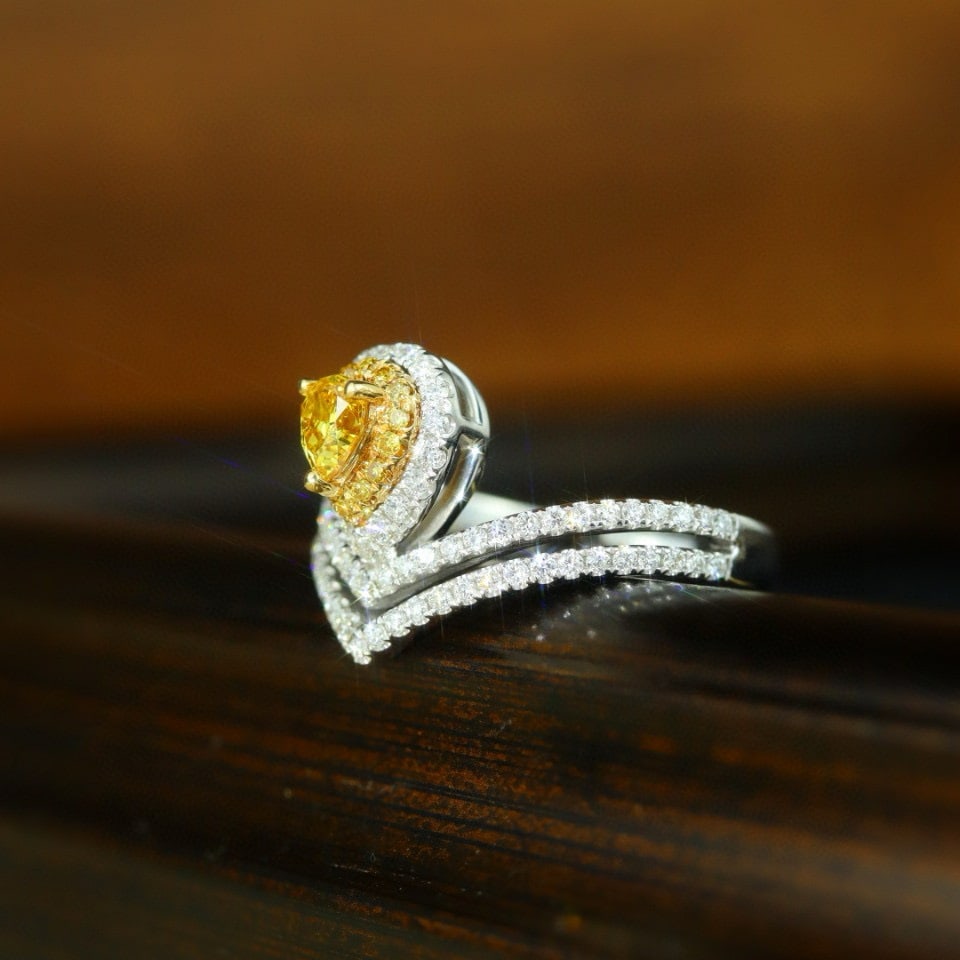 14k Gold 0.80 Ctw Natural Yellow Diamond & Diamond Ring - 2
