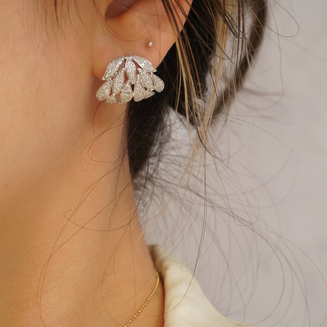 14k Gold 0.9 Ct Natural H Diamond Earrings - 3