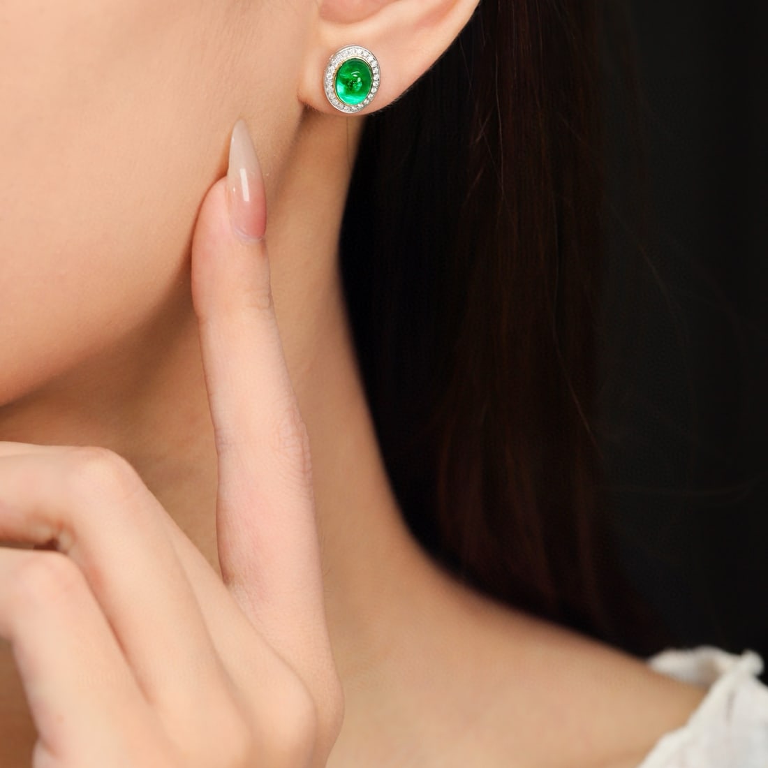 14k Gold 3.88 Ctw Vivid Green Natural Emerald & Diamond Earrings - 3