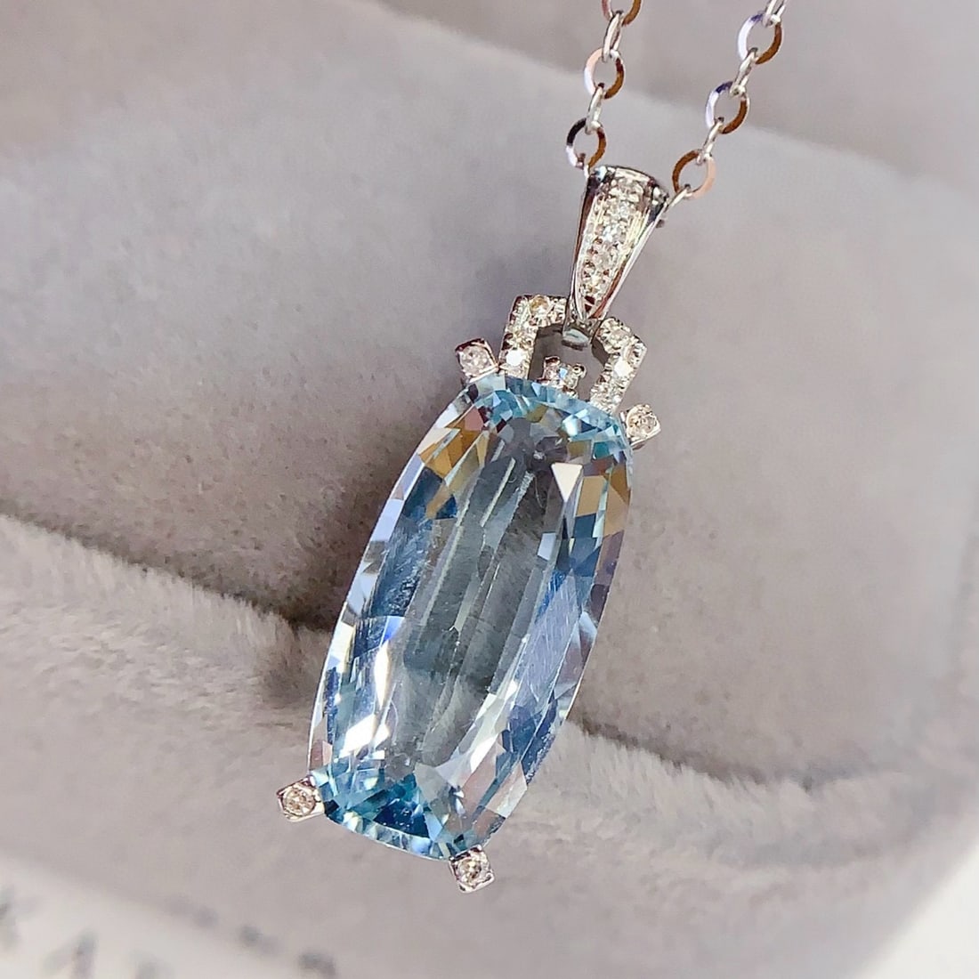 14k Gold 3.63 Ct Natural Aquamarine & Diamond Pendant( Without Chain ) - 2