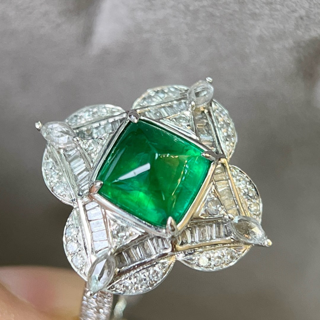 14k Gold 2.53 Ctw Vivid Green Natural Emerald & Diamond Ring - 2