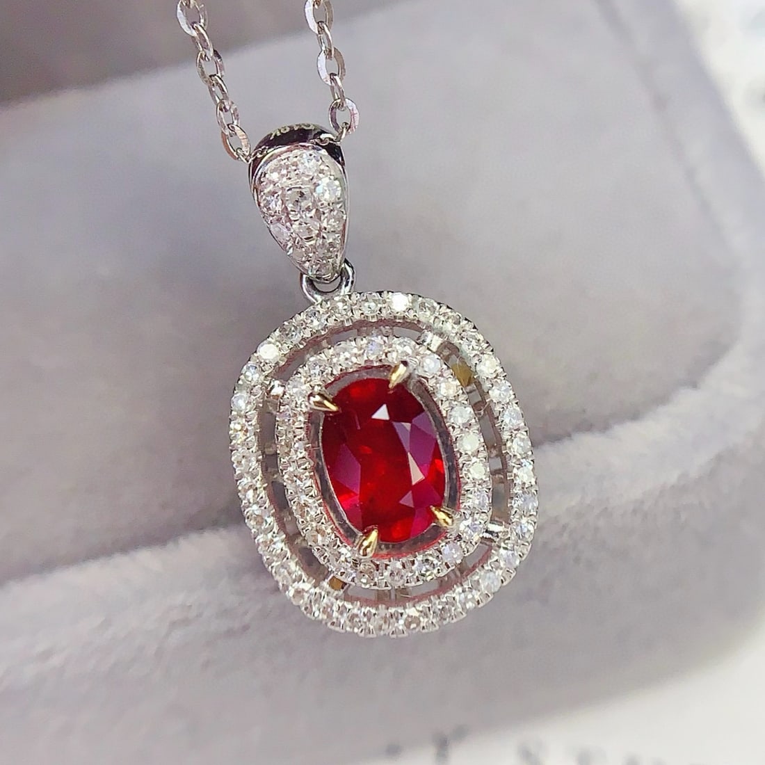 14k Gold 0.8 Ct Vivid Red Natural Ruby & Diamond Necklace - 5