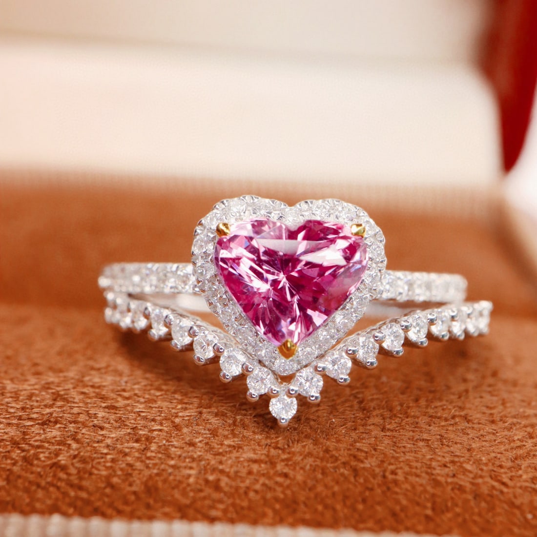 14k Gold 1.67 Ctw Natural Sapphire & Diamond Ring: Ref:231090407 // gold content:14k gold // ring size:7. 25us // // main gemstone:sapphire // shape:heart // carat weight:1. 28ct // color:pink // treatment:natural // // adjacent gemstone 2 : diamond