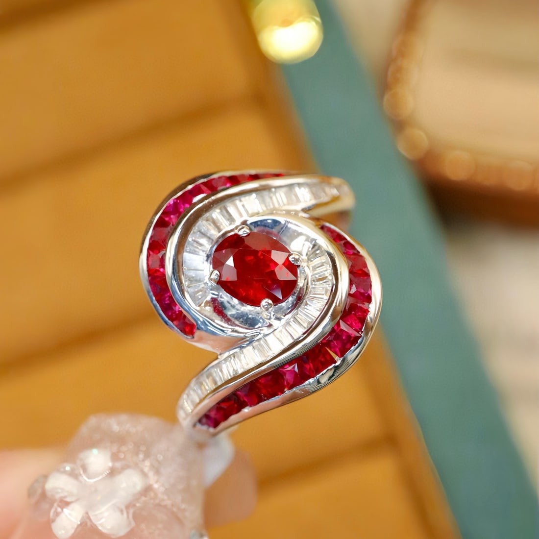 14k Gold 0.77 Ctw Natural Ruby & Diamond Ring - 3