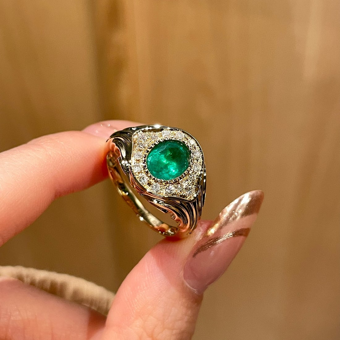 14k Gold 1 Ct Natural Emerald & Diamond Ring (1 of 7)