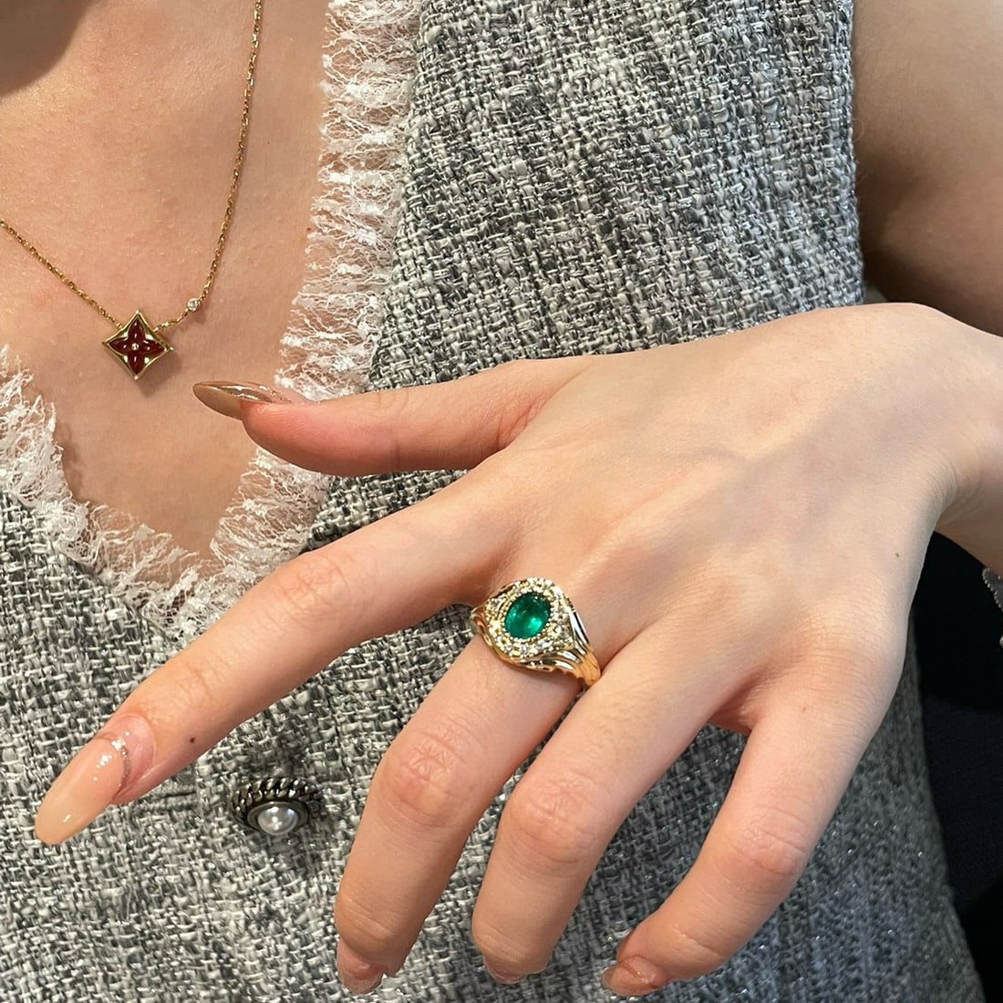 14k Gold 1 Ct Natural Emerald & Diamond Ring - 5