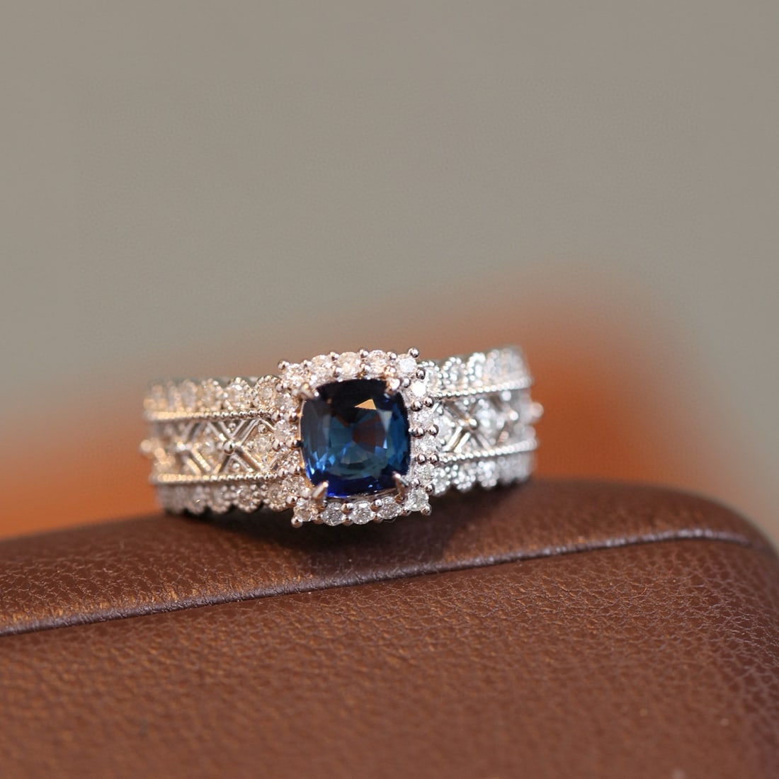 14k Gold 1.72 Ctw Natural Sapphire & Diamond Ring - 5
