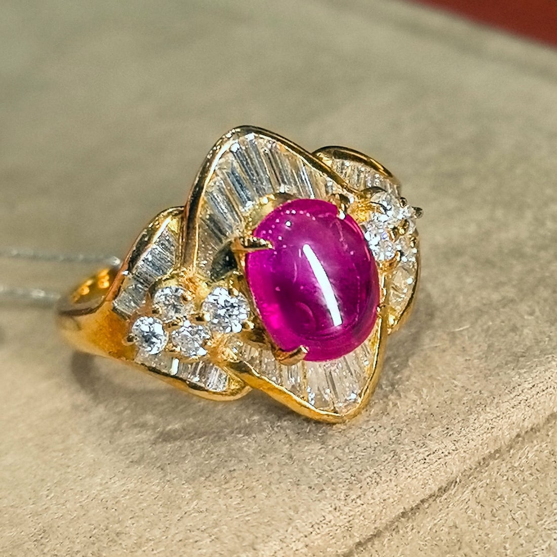 14k Gold 3.19 Ctw Natural Ruby & Diamond Ring - 2