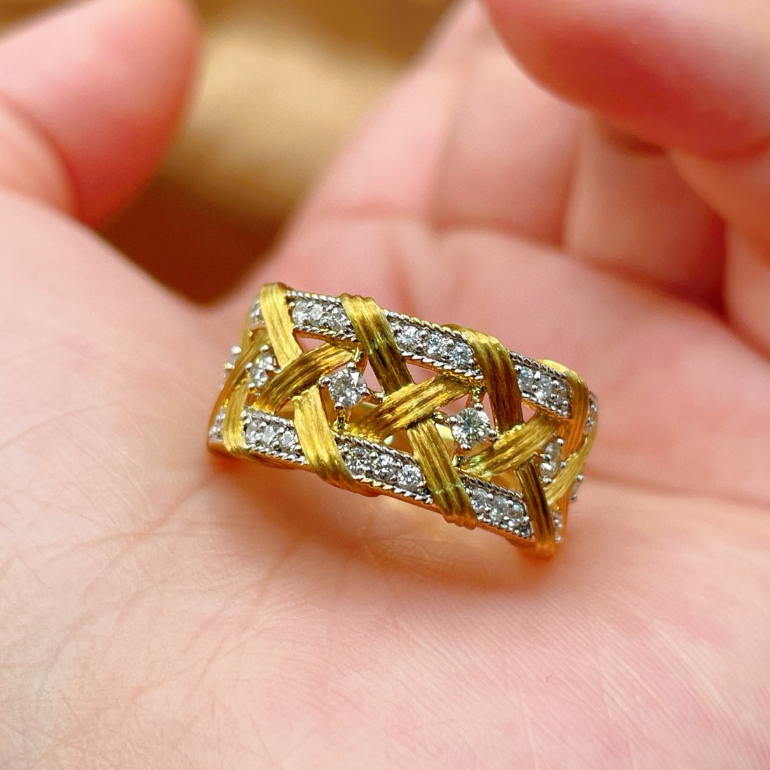 14k Gold 0.58 Ct Natural H Diamond Ring - 2