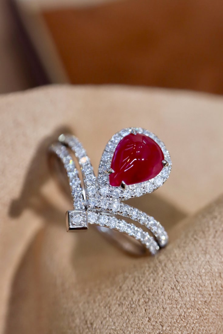 14k Gold 1.52 Ctw Natural Ruby & Diamond Ring - 2