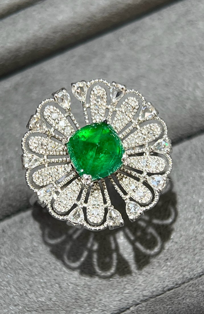 14k Gold 2.49 Ctw Vivid Green Natural Emerald & Diamond Ring - 2