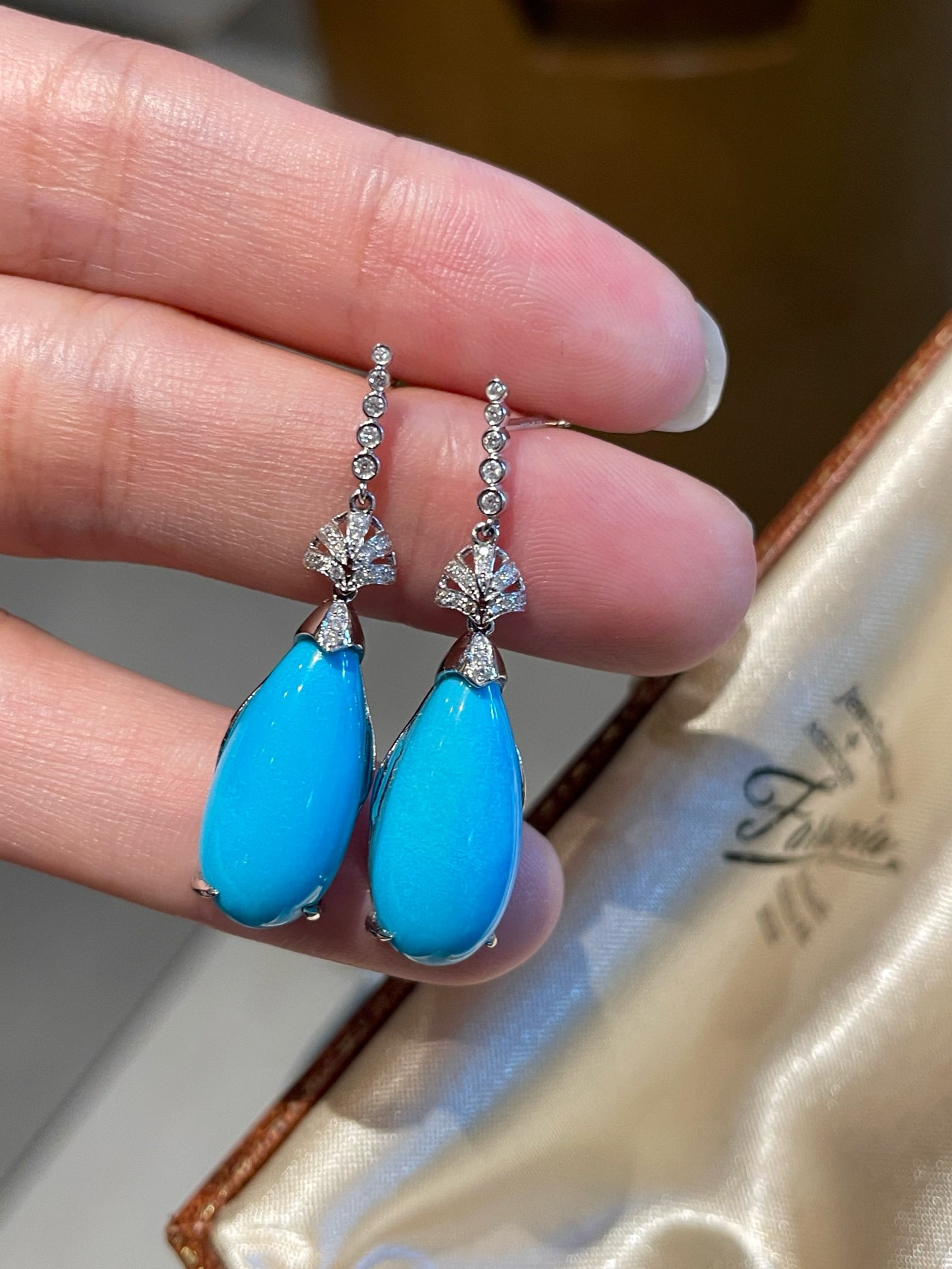 14k Gold 12.63 Ct Natural Blue Turquoise & Diamond Earrings - 5