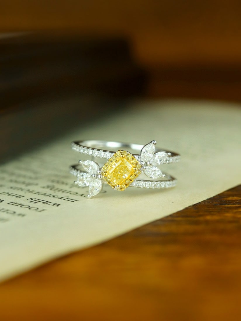 14k Gold 0.89 Ctw Natural Yellow Diamond & Diamond Ring: Ref:231082226 // gold content:14k gold // ring size:7. 25us // // main gemstone:yellow diamond // shape:radiant // carat weight:0. 30ct // color:yellow // treatment:natural // // adjacent gemstone 2