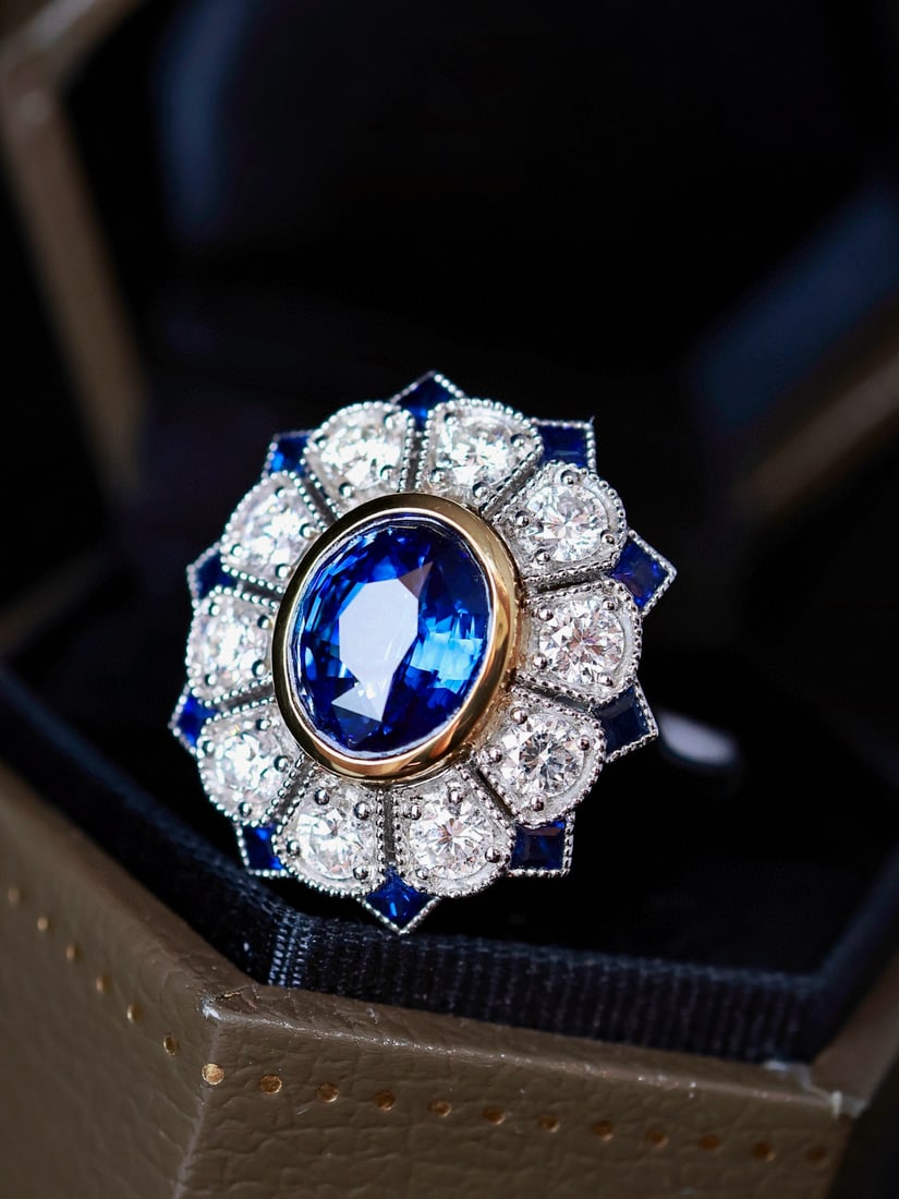 14k Gold 3.87 Ctw Natural Sapphire & Diamond Ring - 3