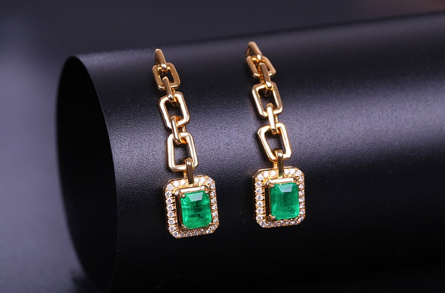 14k Gold 1.27 Ctw Vivid Green Natural Emerald & Diamond Earrings - 2