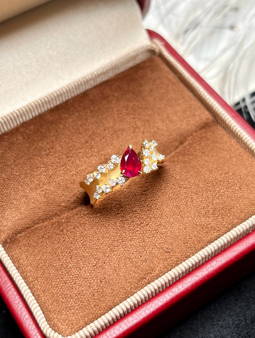 14k Gold 0.68 Ctw Natural Ruby & Diamond Ring - 2