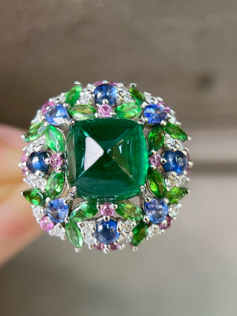 14k Gold 4.93 Ctw Vivid Green Natural Emerald & Diamond Ring - 4