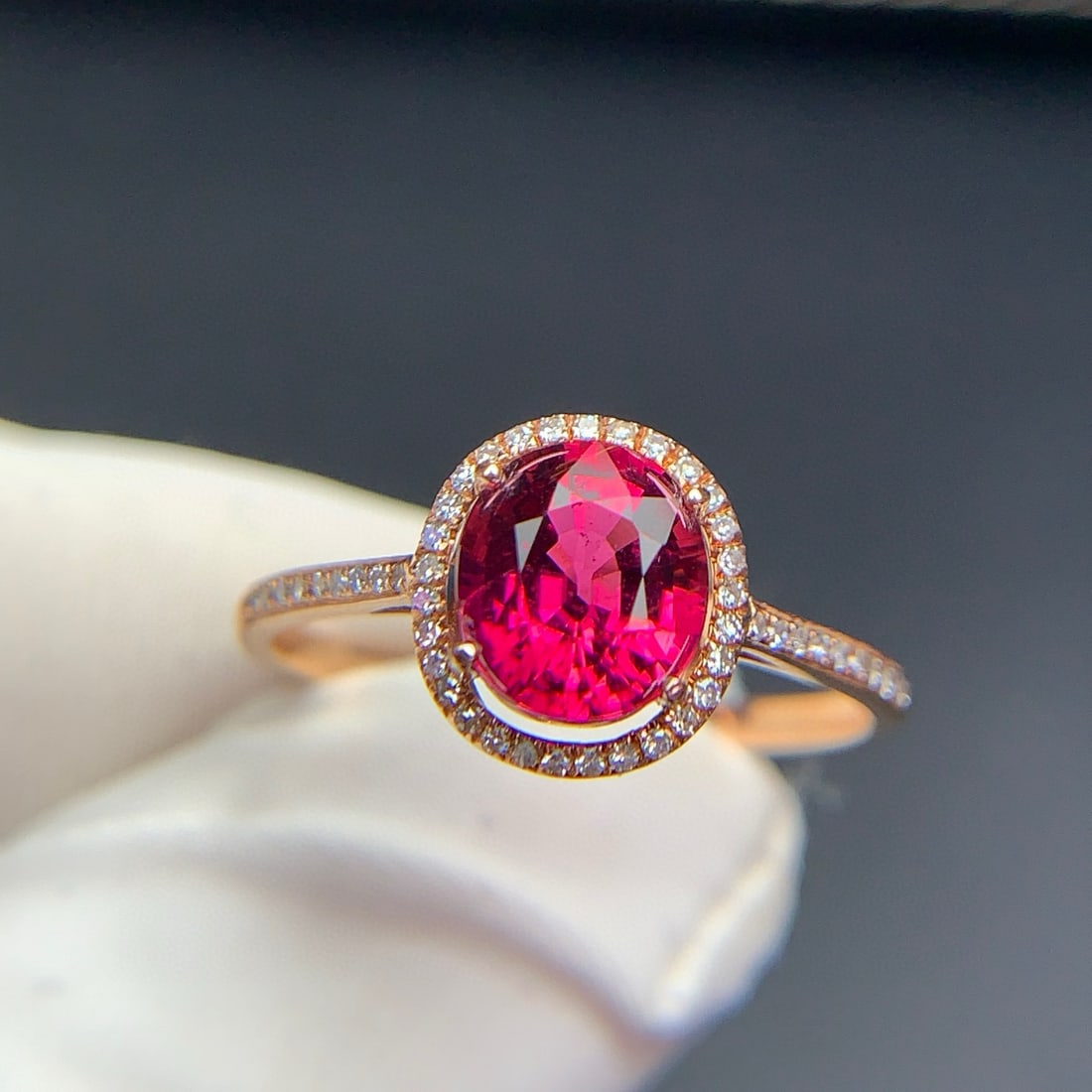 14k Gold 1.3 Ct Natural Tourmaline & Diamond Ring: Ref:231082359 // gold content:14k gold // ring size:7. 25us // // main gemstone:tourmaline // shape:oval // carat weight:1. 3ct // color:red // treatment:natural // // adjacent gemstone 2 : diamond