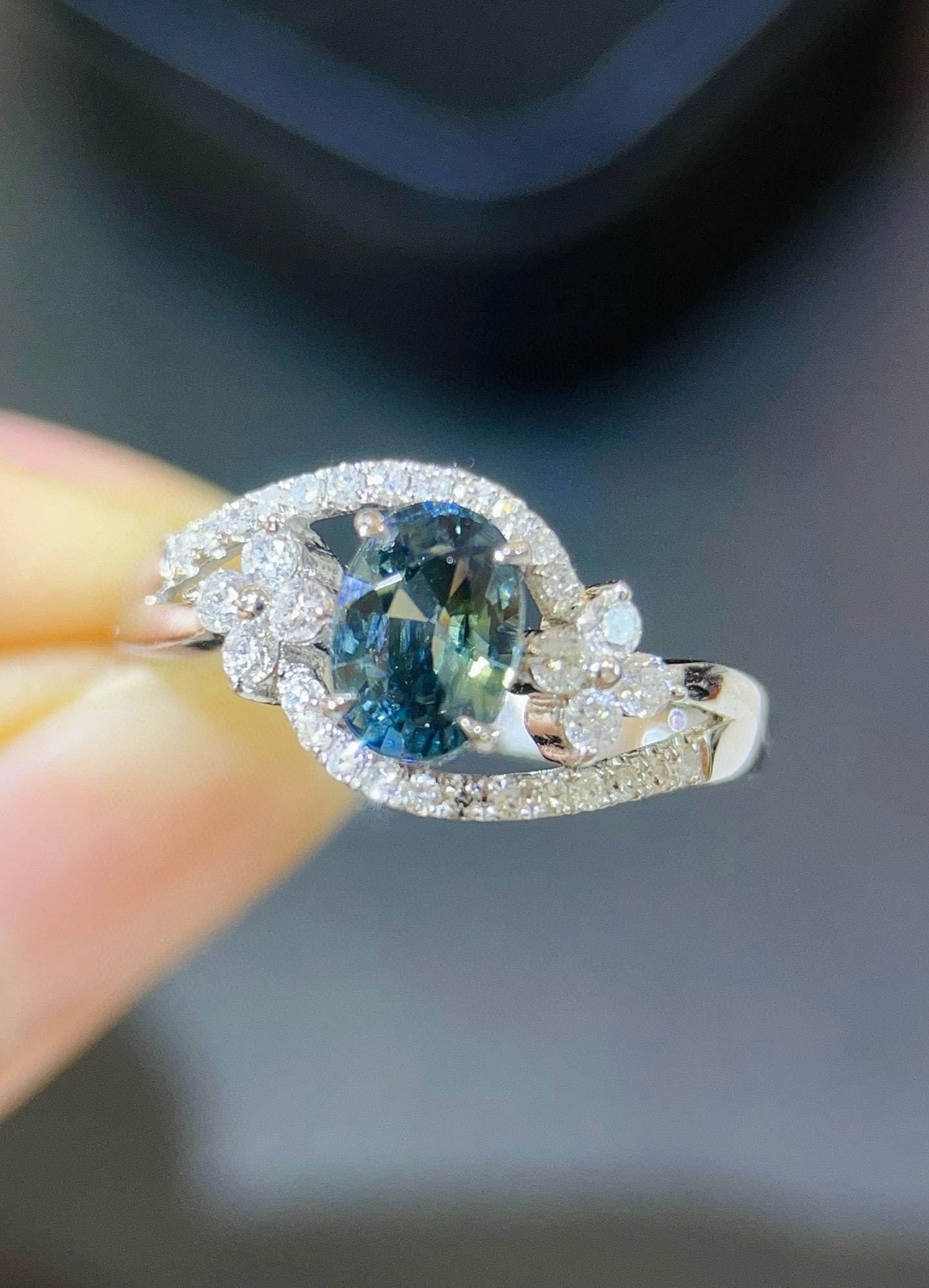 14k Gold 1.48 Ctw Natural Sapphire & Diamond Ring - 3