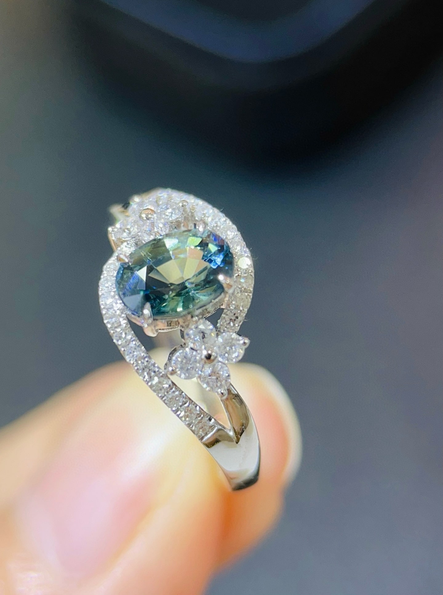 14k Gold 1.48 Ctw Natural Sapphire & Diamond Ring - 4