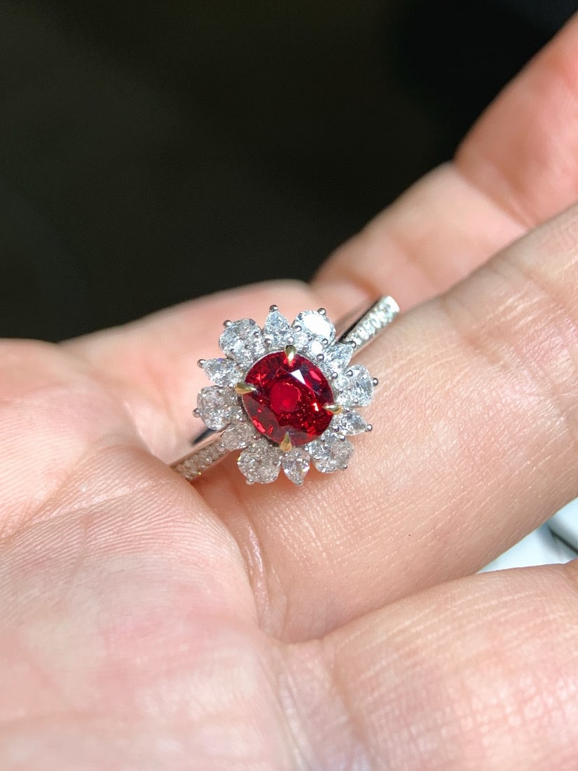 14k Gold 1.73 Ctw Natural Ruby & Diamond Ring - 5
