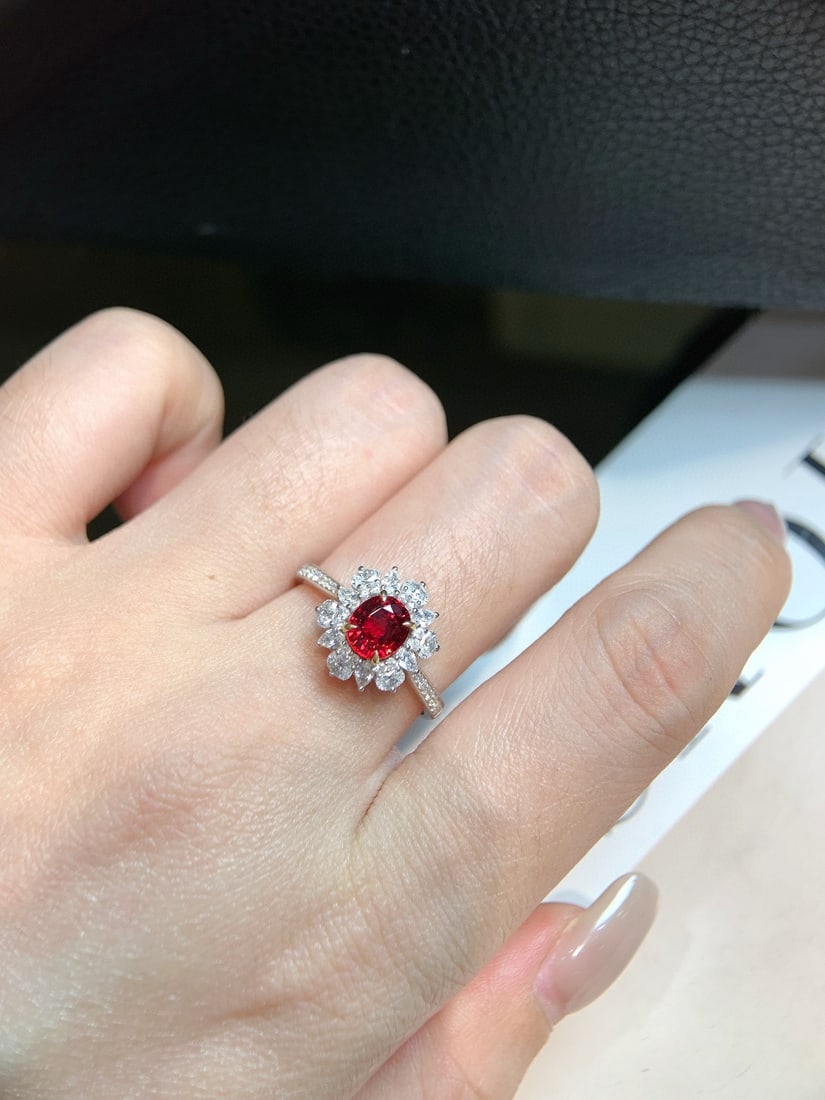 14k Gold 1.73 Ctw Natural Ruby & Diamond Ring - 6