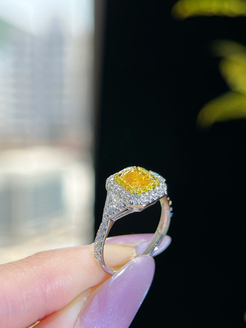 14k Gold 1.41 Ctw Natural Yellow Diamond & Diamond Ring - 4