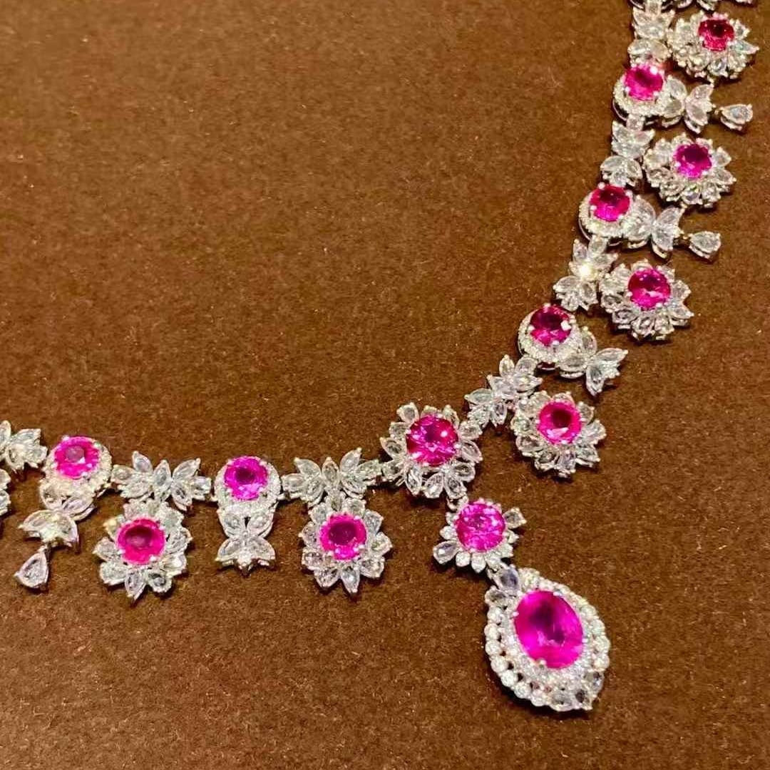14k Gold 6.8 Ct Natural Ruby & Diamond & Sapphire Necklace - 4