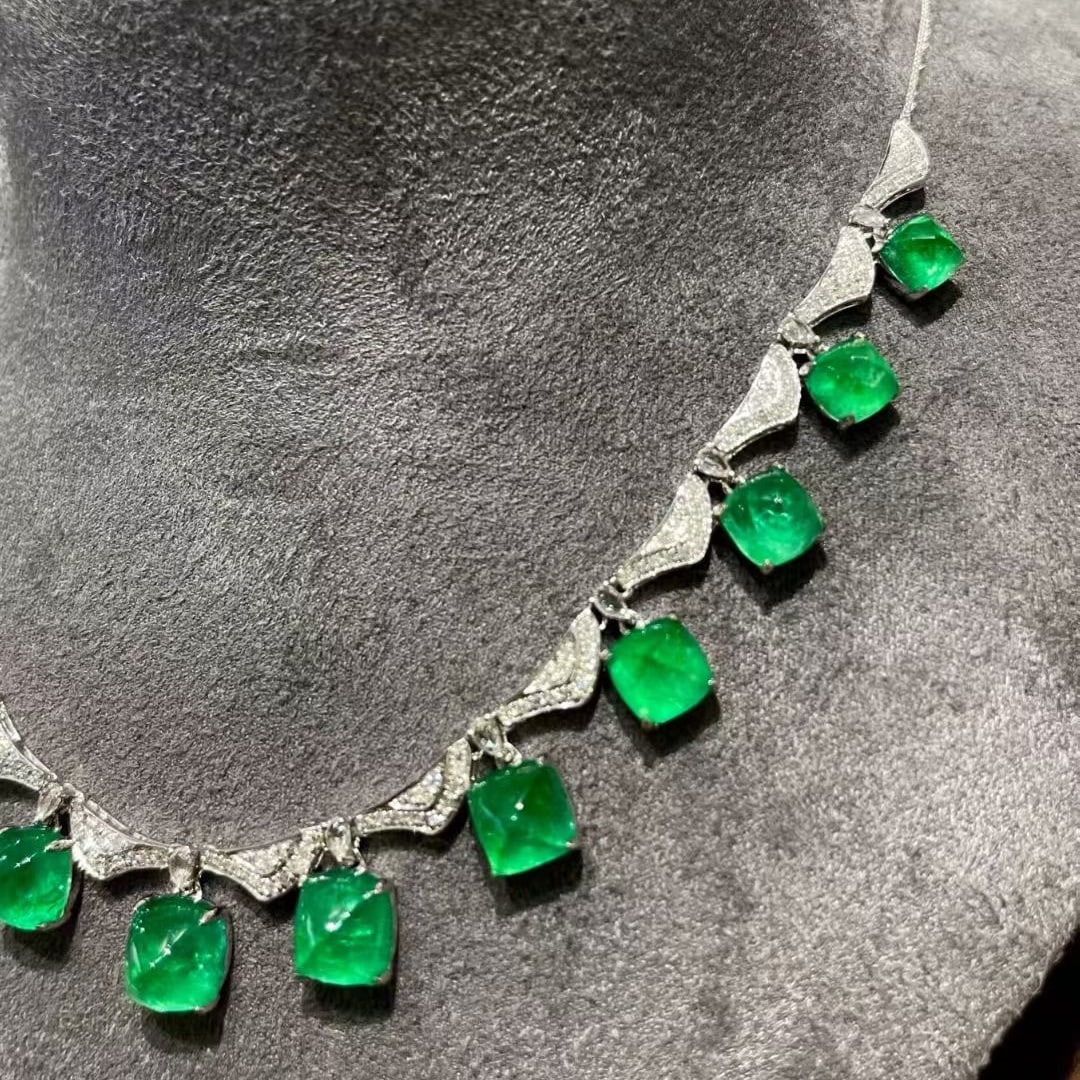 14k Gold 13 Ct Vivid Green Natural Emerald & Diamond Necklace - 3