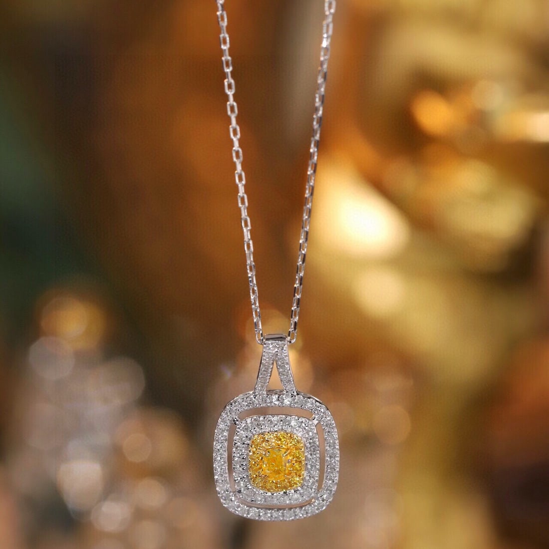 14k Gold 0.40 Ctw Natural Yellow Diamond & Diamond Necklace: Ref:231081043 // gold content:14k gold // main gemstone:yellow diamond // shape:cushion // carat weight:0. 13ct // color:yellow // treatment:natural // // adjacent gemstone 2 : diamond // shape:round