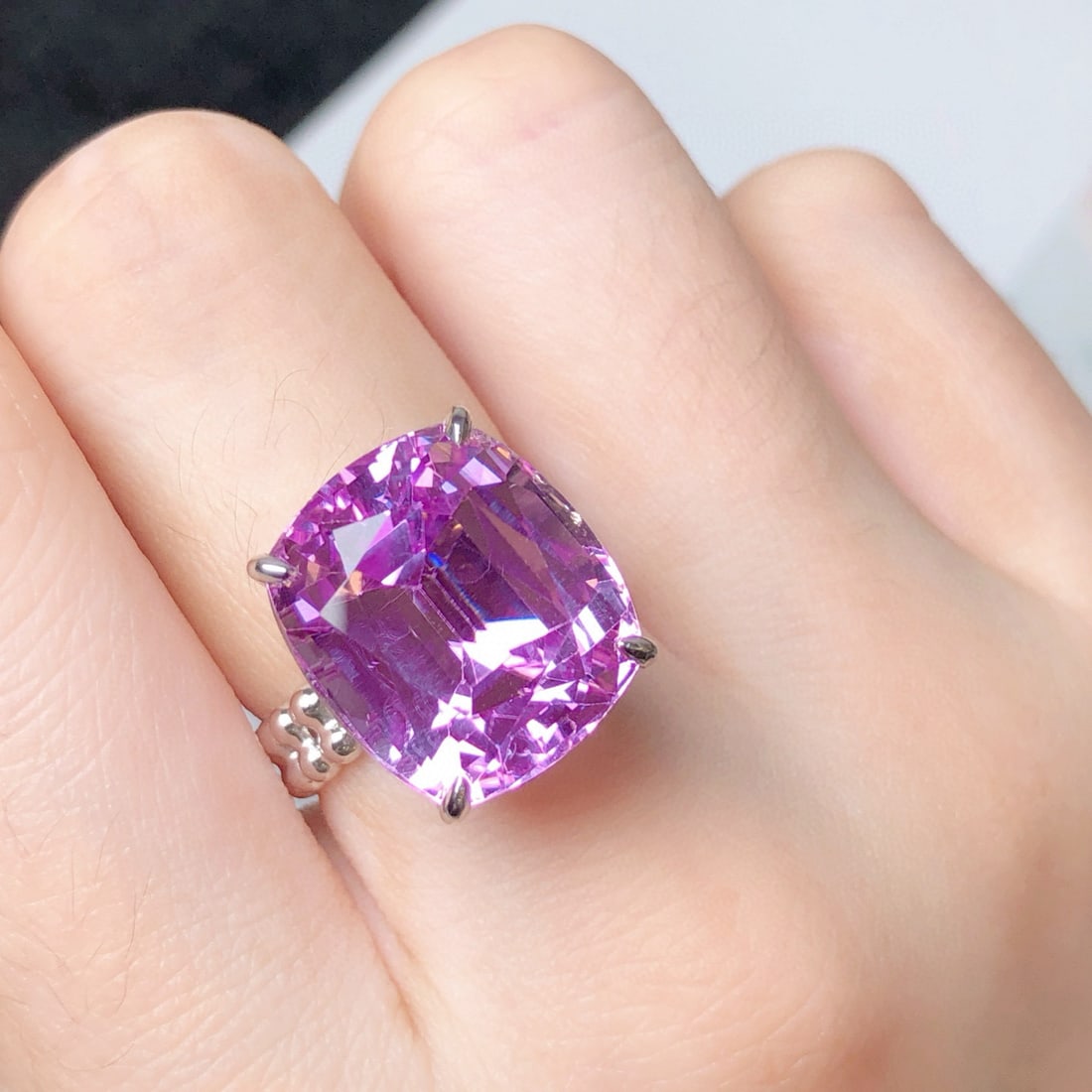 14k Gold 18.92 Ct Natural Kunzite Ring - 5