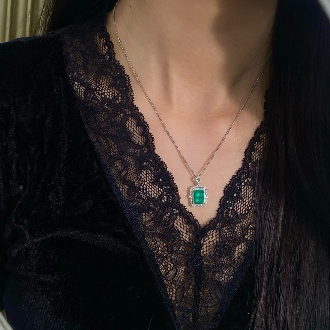 14k Gold 2.69 Ctw Natural Emerald & Diamond Pendant( Without Chain ) - 5