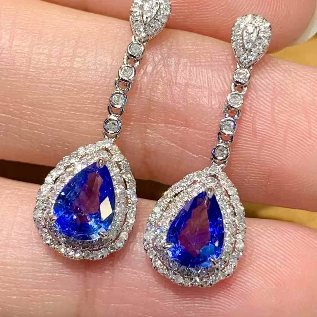 14k Gold 1.6 Ct Natural Sapphire & Diamond Earrings - 3