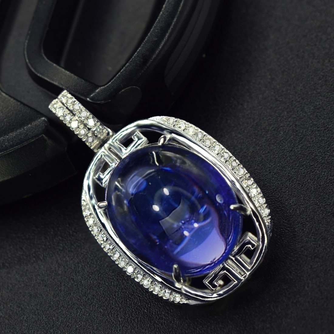 14k Gold 9.36 Ctw Natural Tanzanite & Diamond Pendant( Without Chain ) - 4