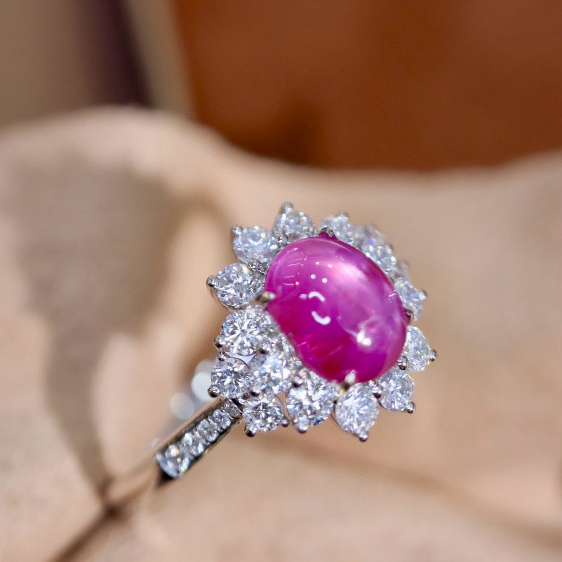 14k Gold 1.90 Ctw Natural Star Sapphire & Diamond Ring - 7